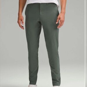 Lululemon ABC Slim-Fit Trouser Warpstreme
Dark Forest